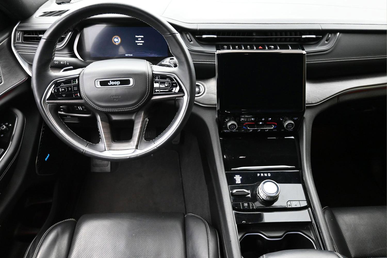 Used 2021 Jeep Grand Cherokee L Overland w/ Luxury Tech Group IV image 36