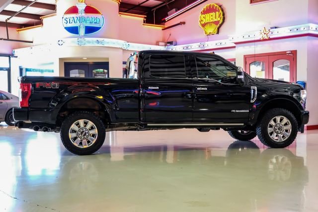 Used 2019 Ford F250 Platinum w/ Platinum Ultimate Package AWD/4WD image 8