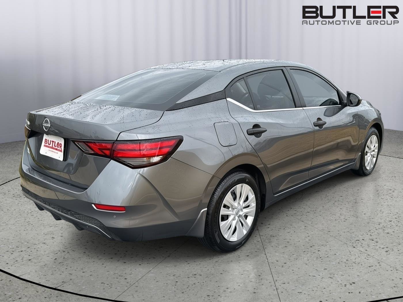 Used 2025 Nissan Sentra S image 5