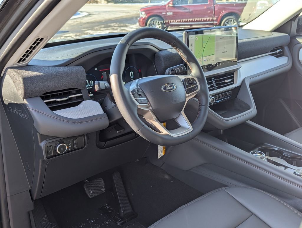 New 2026 Ford Explorer Active w/ Active Comfort Package image 5