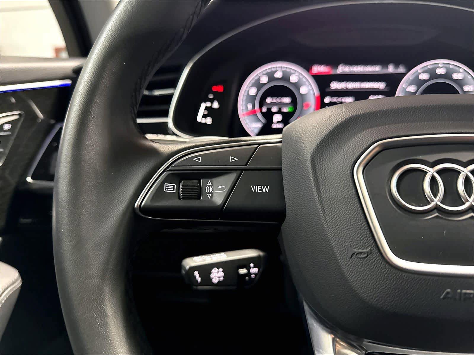 Used 2023 Audi Q7 3.0T Premium Plus w/ Premium Plus Package AWD/4WD image 19