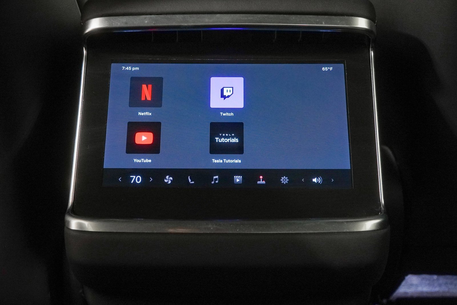 Used 2021 Tesla Model S Plaid image 43