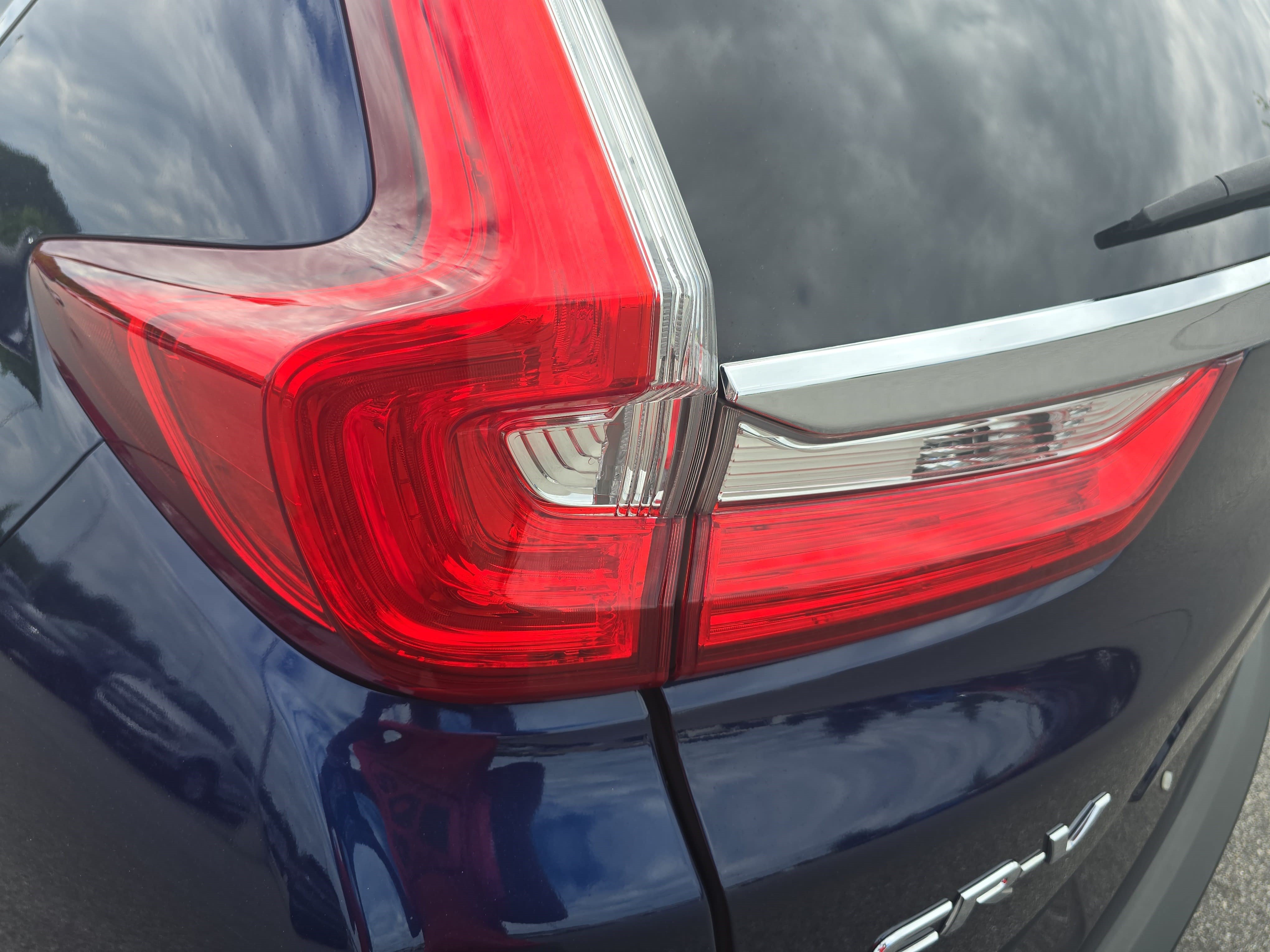 Used 2019 Honda CR-V Touring image 34