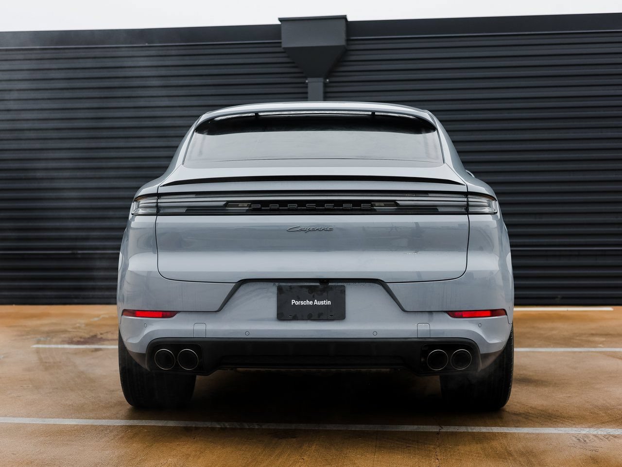 New 2026 Porsche Cayenne Coupe AWD/4WD image 6