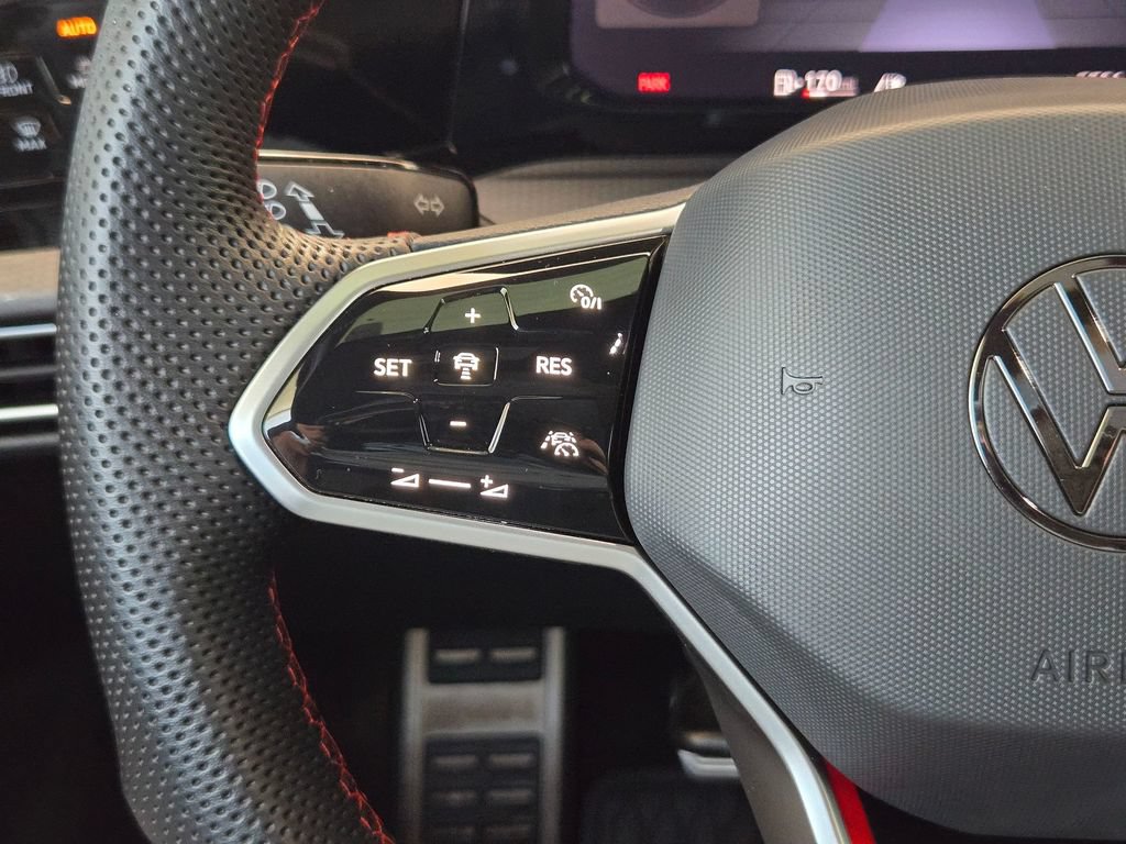 Used 2024 Volkswagen GTI SE FWD image 23