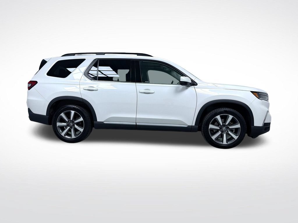Used 2024 Honda Pilot Touring image 12