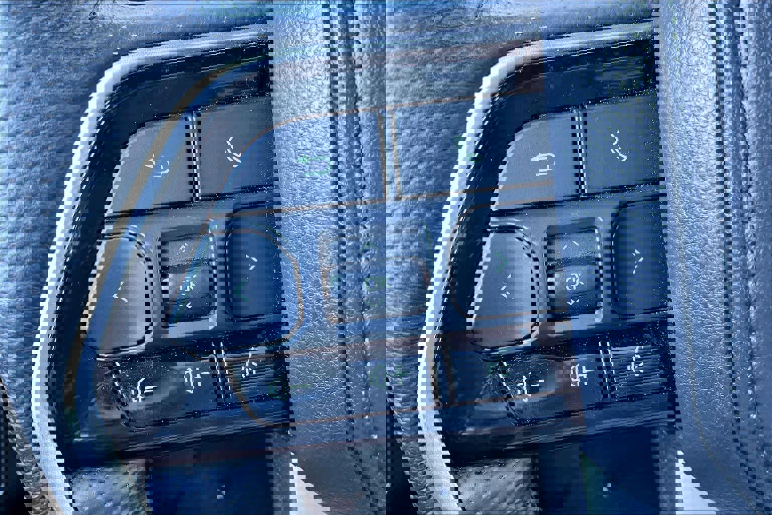 Used 2025 Toyota Sequoia Platinum w/ Tow Technology Package image 21