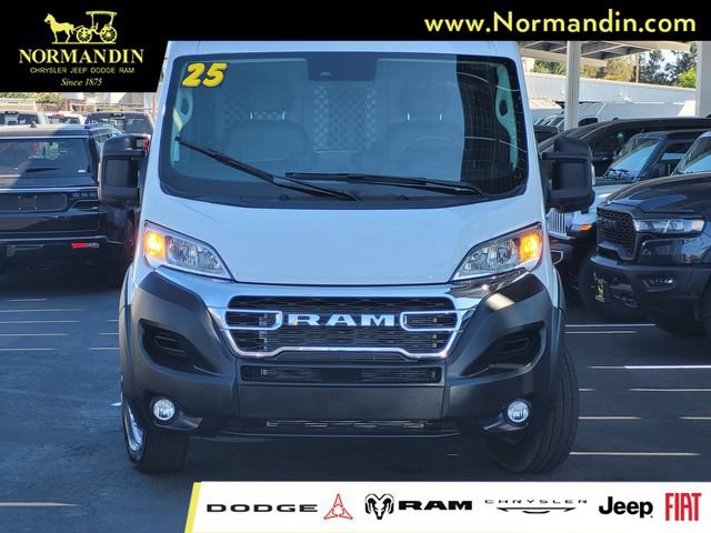 Used 2025 RAM ProMaster 2500 w/ U-Haul Equipment Group FWD image 2