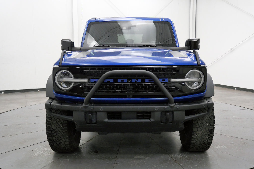 Used 2021 Ford Bronco First Edition AWD/4WD image 3