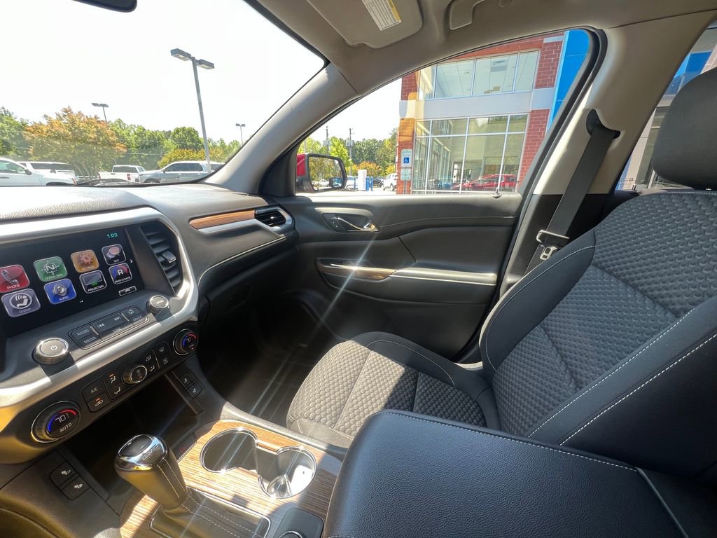 Used 2019 GMC Acadia SLE AWD/4WD image 12