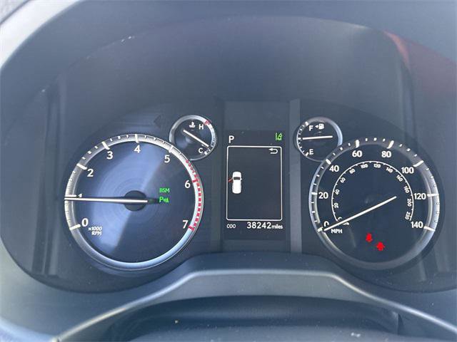 Certified 2022 Lexus GX 460 Premium w/ Premium Package image 15