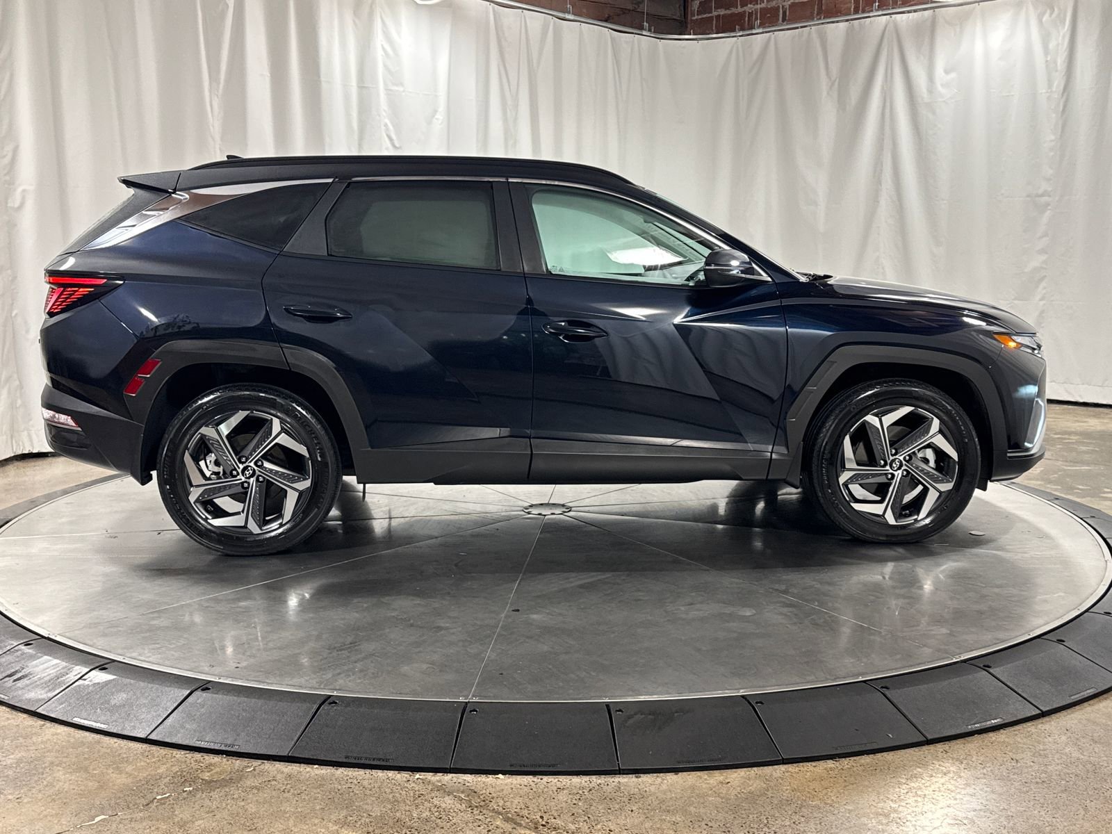 Used 2023 Hyundai Tucson SEL AWD/4WD image 9