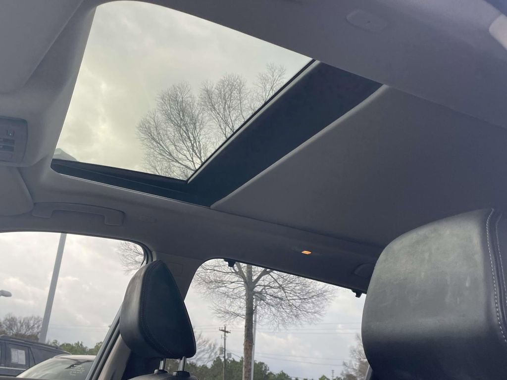 Used 2023 Nissan Rogue Platinum w/ Platinum Premium Package image 14