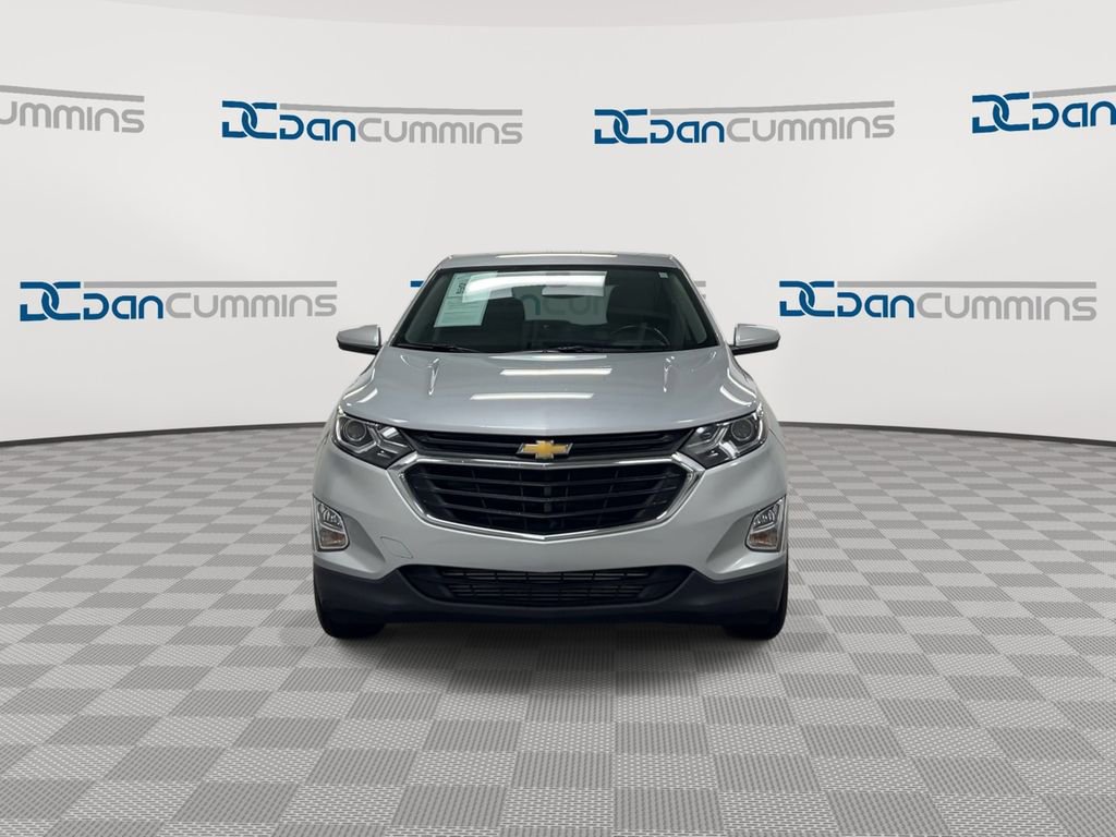 Used 2020 Chevrolet Equinox LT w/ Driver Convenience Package image 3