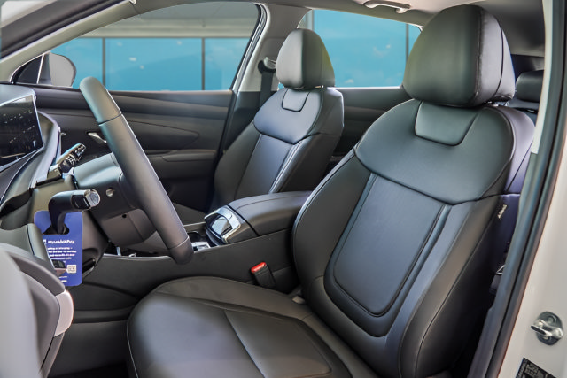 New 2026 Hyundai Tucson SEL FWD image 32