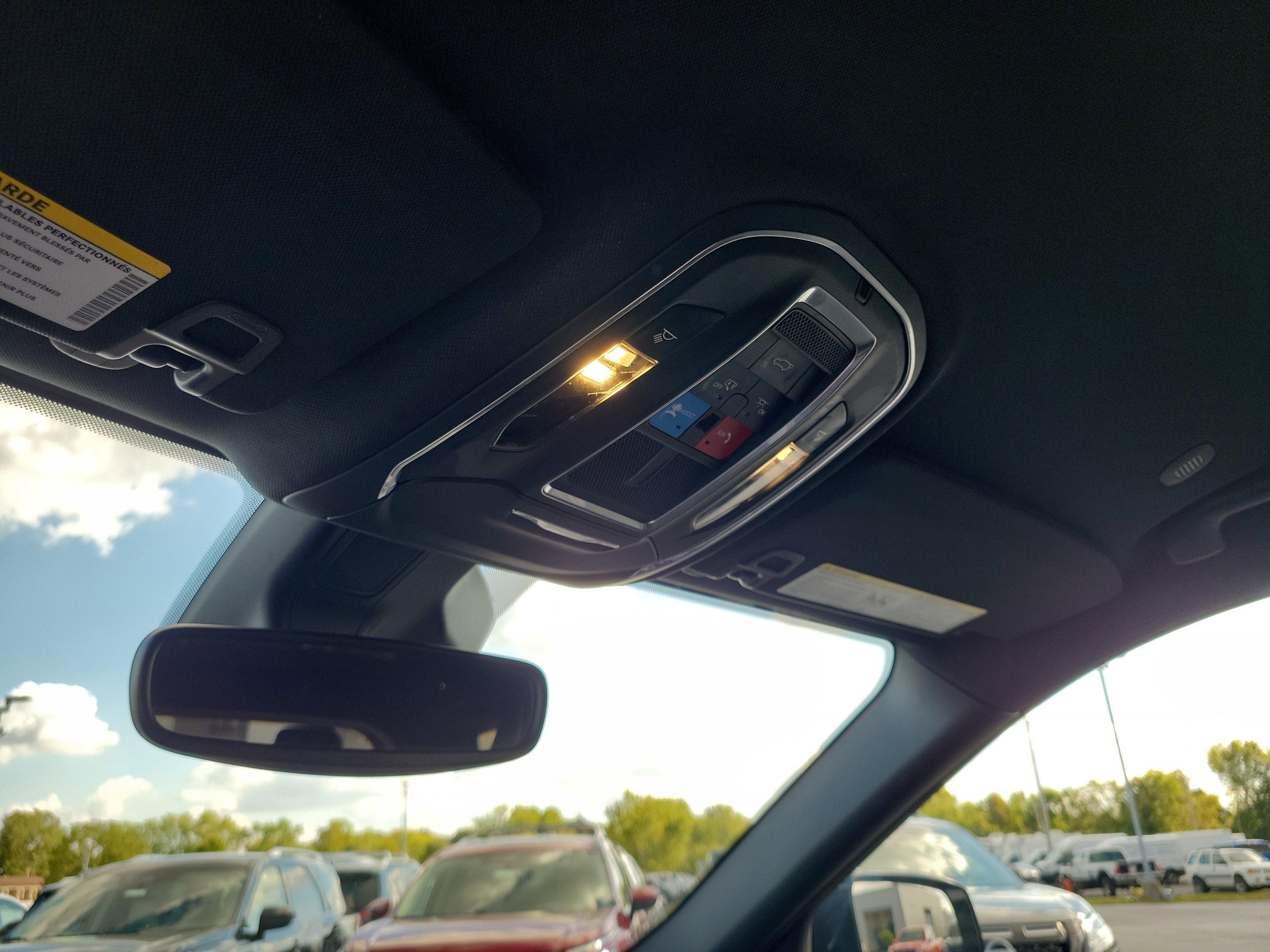 Used 2024 Jeep Grand Cherokee L Laredo image 30