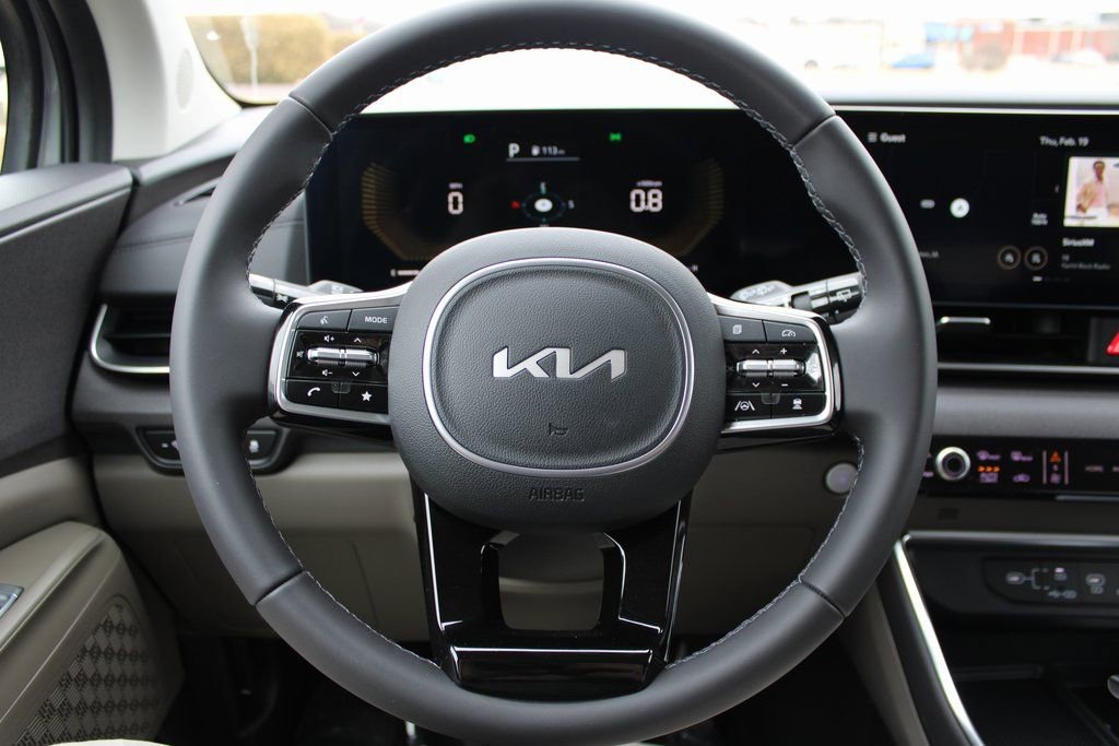 New 2026 Kia Carnival EX FWD image 20