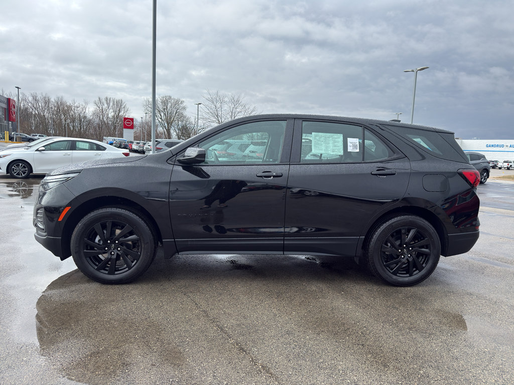 Used 2024 Chevrolet Equinox LS w/ Midnight Edition image 6