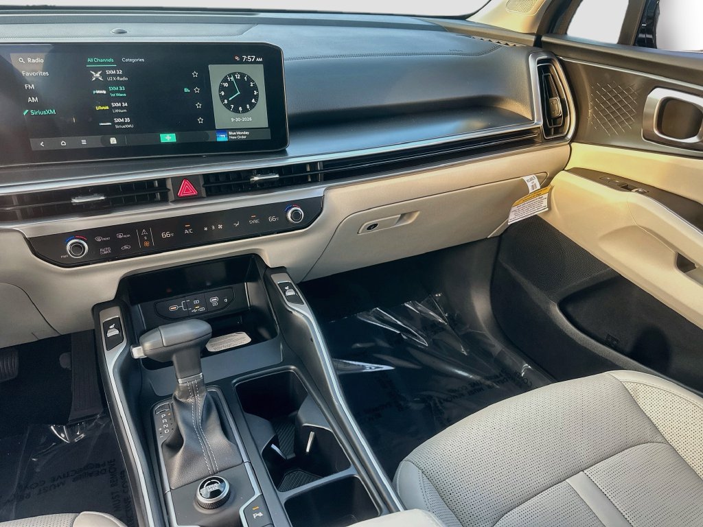 New 2026 Kia Sorento S FWD image 23