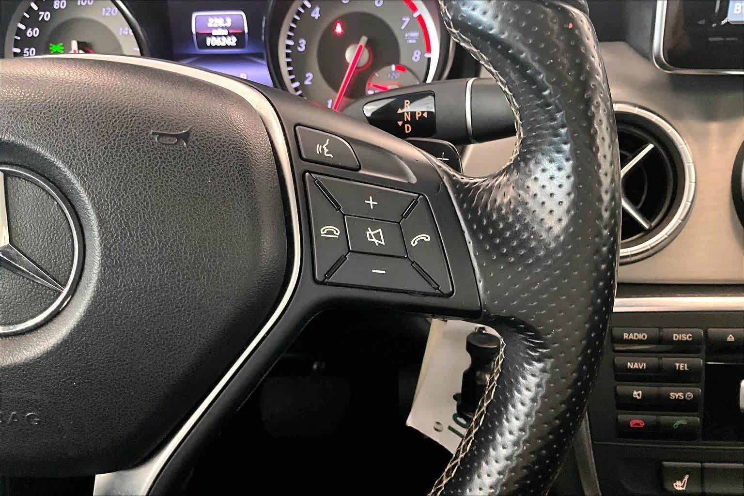 Used 2014 Mercedes-Benz CLA 250 image 22