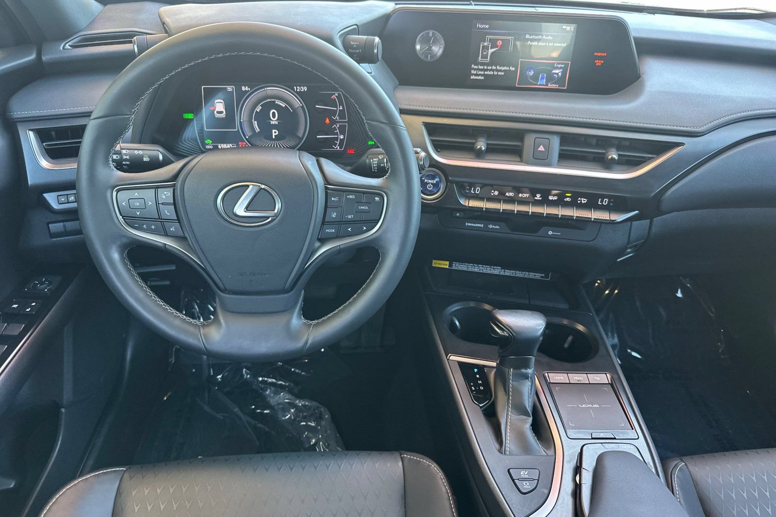 Used 2020 Lexus UX 250h w/ Accessory Package 2 AWD/4WD image 17