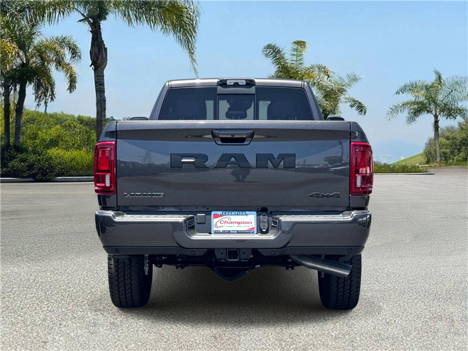 New 2026 RAM 2500 Laramie w/ Night Edition AWD/4WD image 5