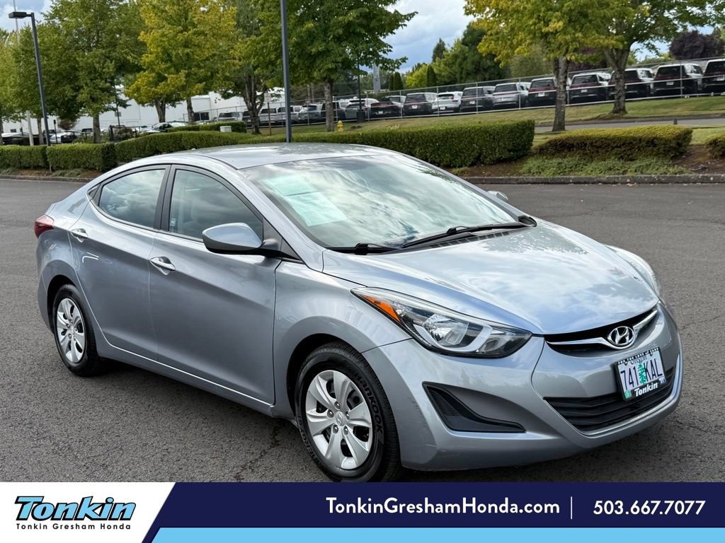 Used 2016 Hyundai Elantra SE FWD image 1