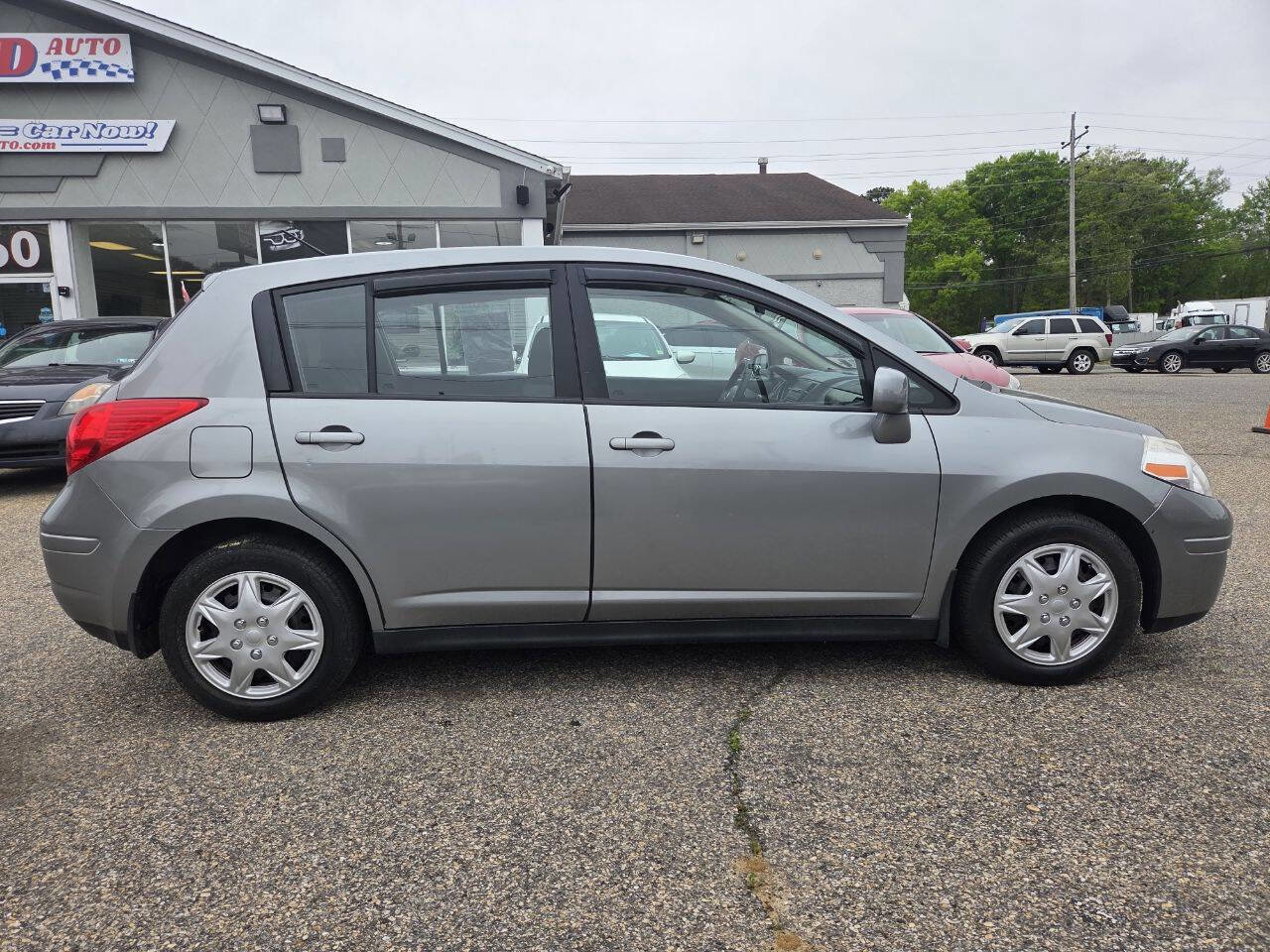 Used 2012 Nissan Versa 1.8 S w/ Convenience Pkg FWD image 8