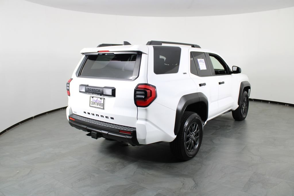 Used 2025 Toyota 4Runner SR5 RWD image 15