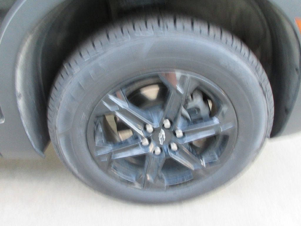 Used 2024 Chevrolet Blazer LT w/ Convenience Package FWD image 9