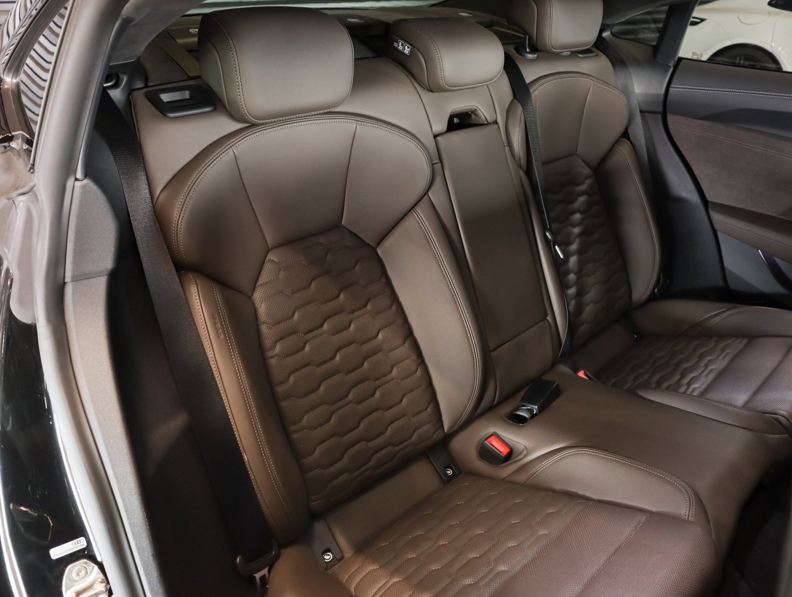 Used 2023 Audi RS e-tron GT w/ Carbon Performance Package image 7