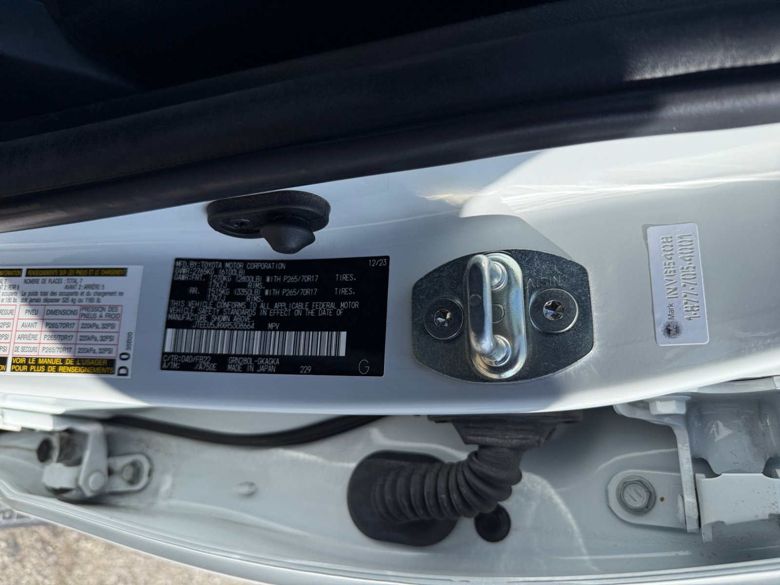 Used 2024 Toyota 4Runner SR5 RWD image 23