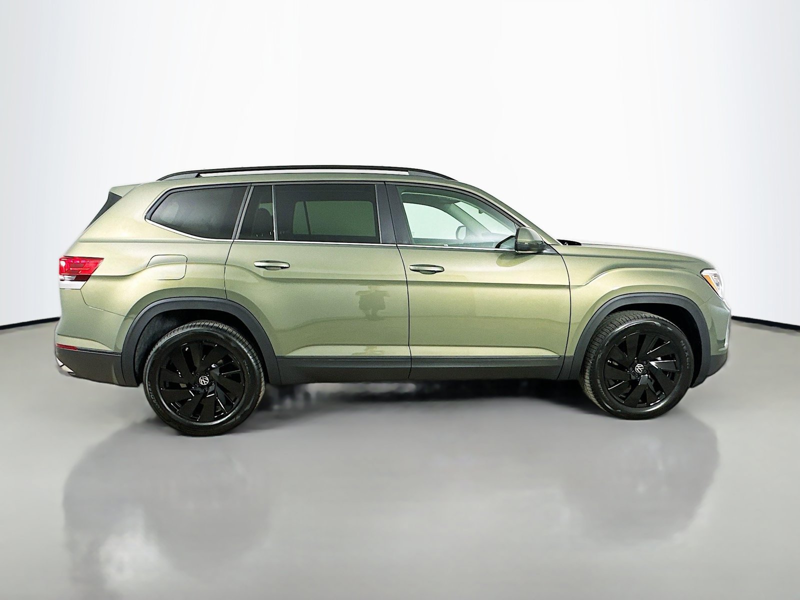 New 2026 Volkswagen Atlas SE AWD/4WD image 4