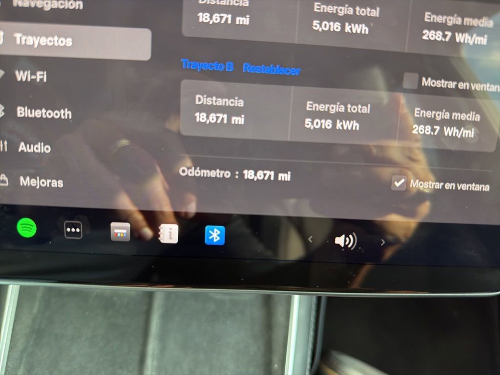 Used 2026 Tesla Model Y Long Range image 5