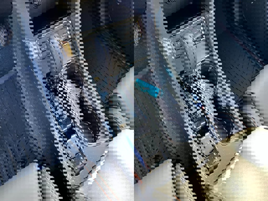 New 2026 Subaru Ascent Limited Bronze image 21