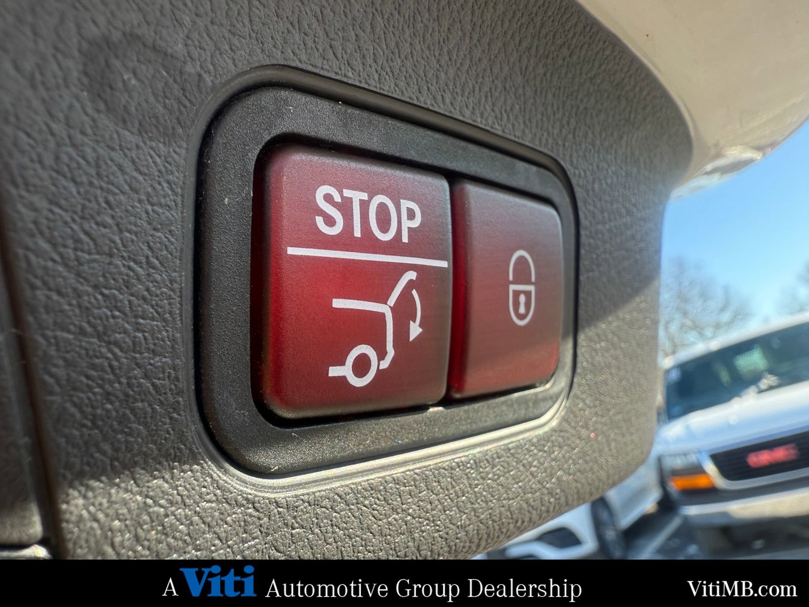 Certified 2023 Mercedes-Benz GLA 250 4MATIC image 25