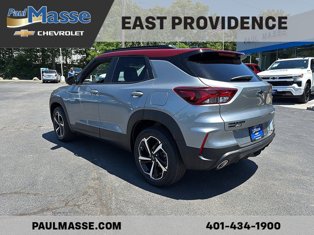 Used 2023 Chevrolet TrailBlazer RS w/ Sun and Liftgate Package AWD/4WD image 5