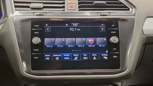 Used 2024 Volkswagen Tiguan S image 27