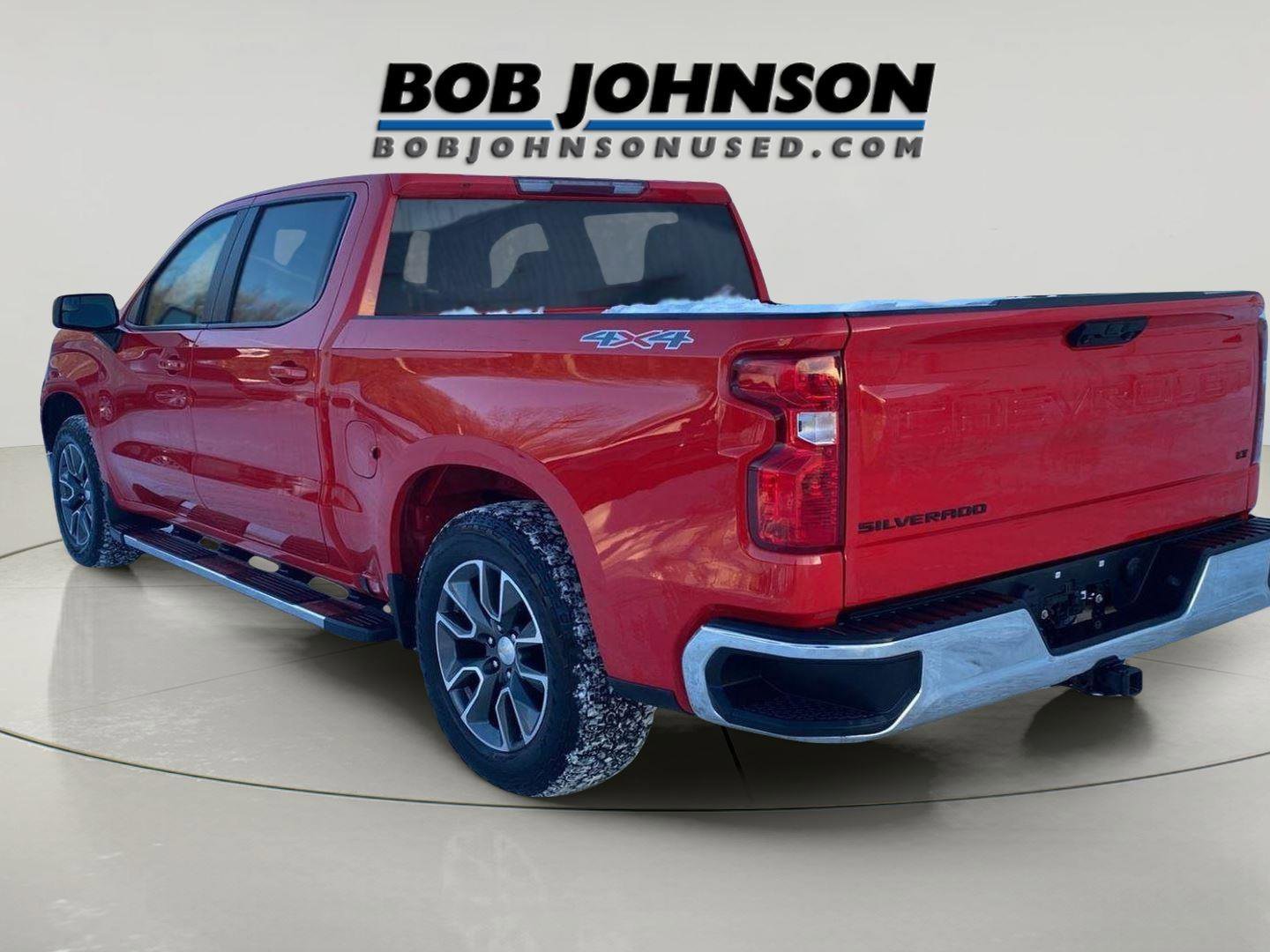 Used 2023 Chevrolet Silverado 1500 LT AWD/4WD image 5