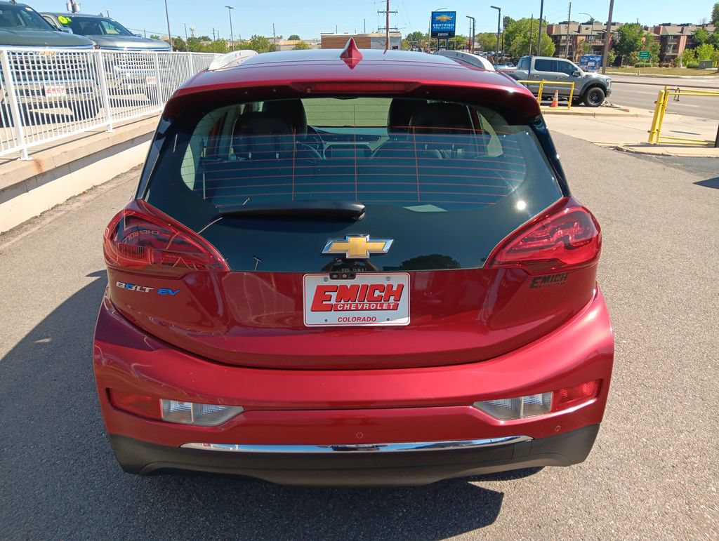 Used 2019 Chevrolet Bolt Premier w/ Infotainment Package FWD image 4