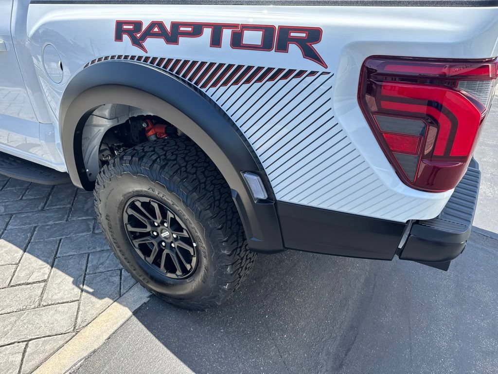 Used 2026 Ford F150 Raptor AWD/4WD image 7