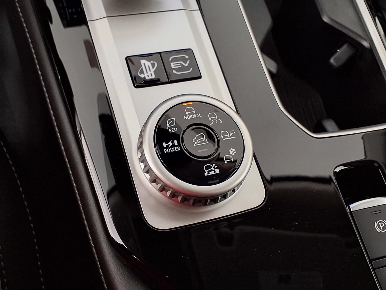 New 2026 Mitsubishi Outlander SEL AWD/4WD image 23