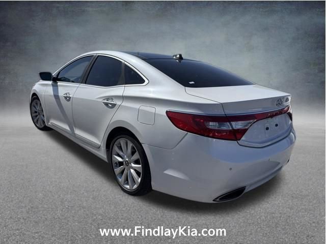Used 2013 Hyundai Azera w/ Technology Pkg FWD image 2