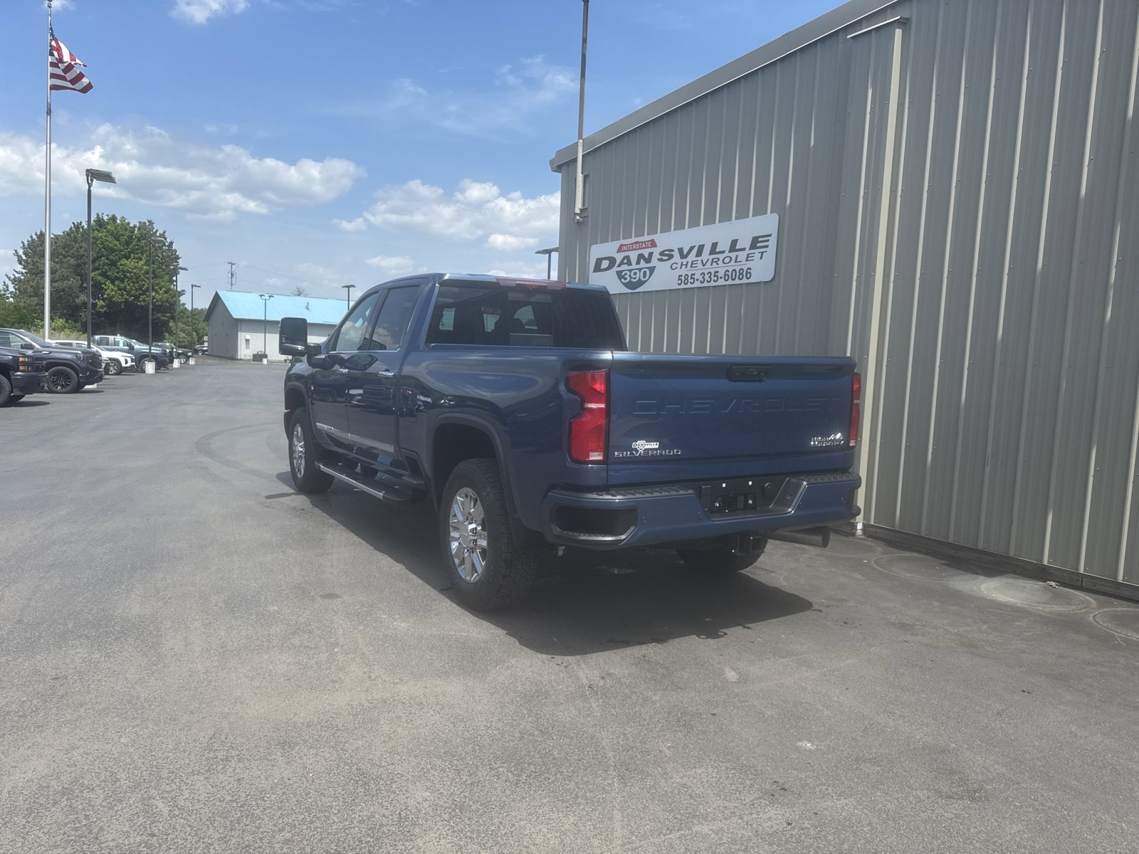 New 2026 Chevrolet Silverado 2500 High Country w/ Technology Package AWD/4WD image 6