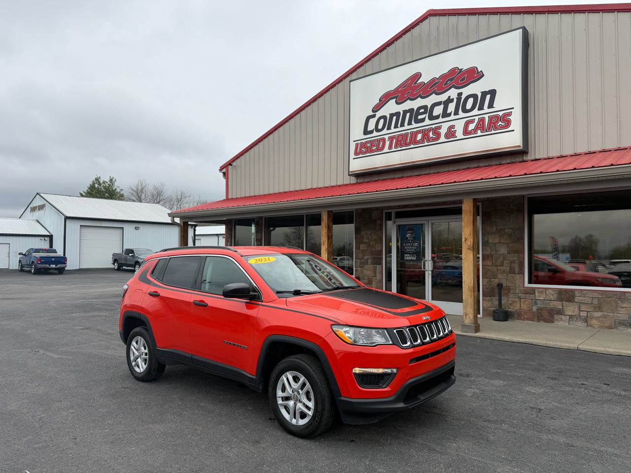 Used 2021 Jeep Compass Sport w/ Cold Weather Group AWD/4WD image 2