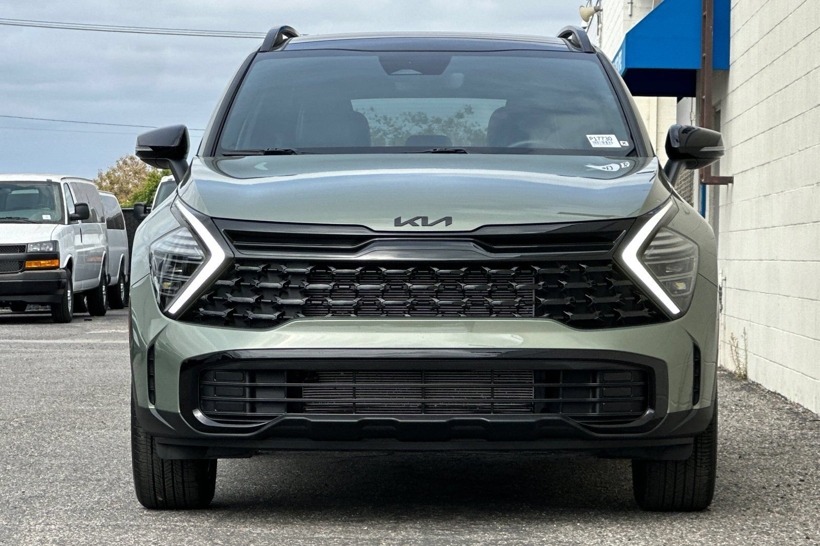 Used 2025 Kia Sportage X-Line w/ Premium Package AWD/4WD image 9