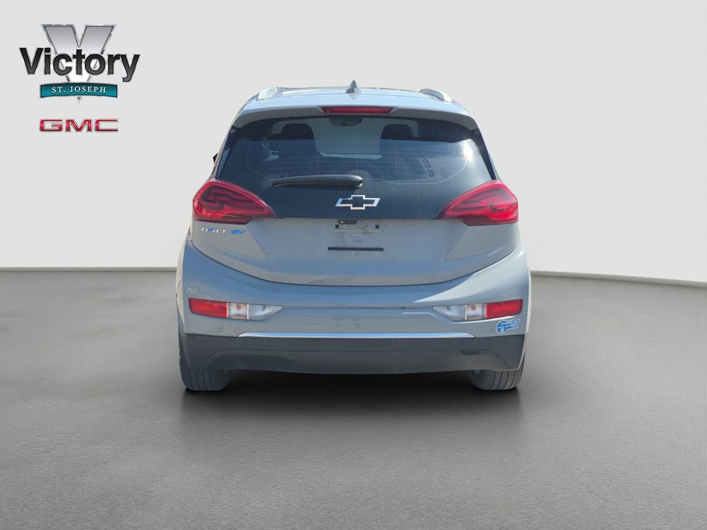 Used 2020 Chevrolet Bolt Premier w/ Infotainment Package image 16