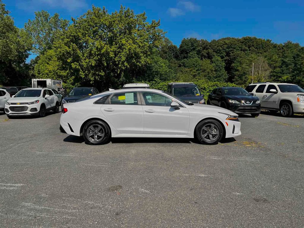 Used 2023 Kia K5 LXS image 8