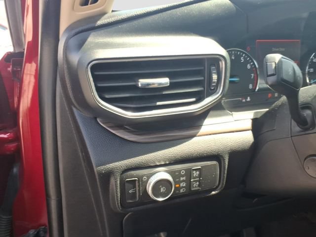 Used 2020 Ford Explorer Limited w/ Class III Trailer Tow Package RWD image 19