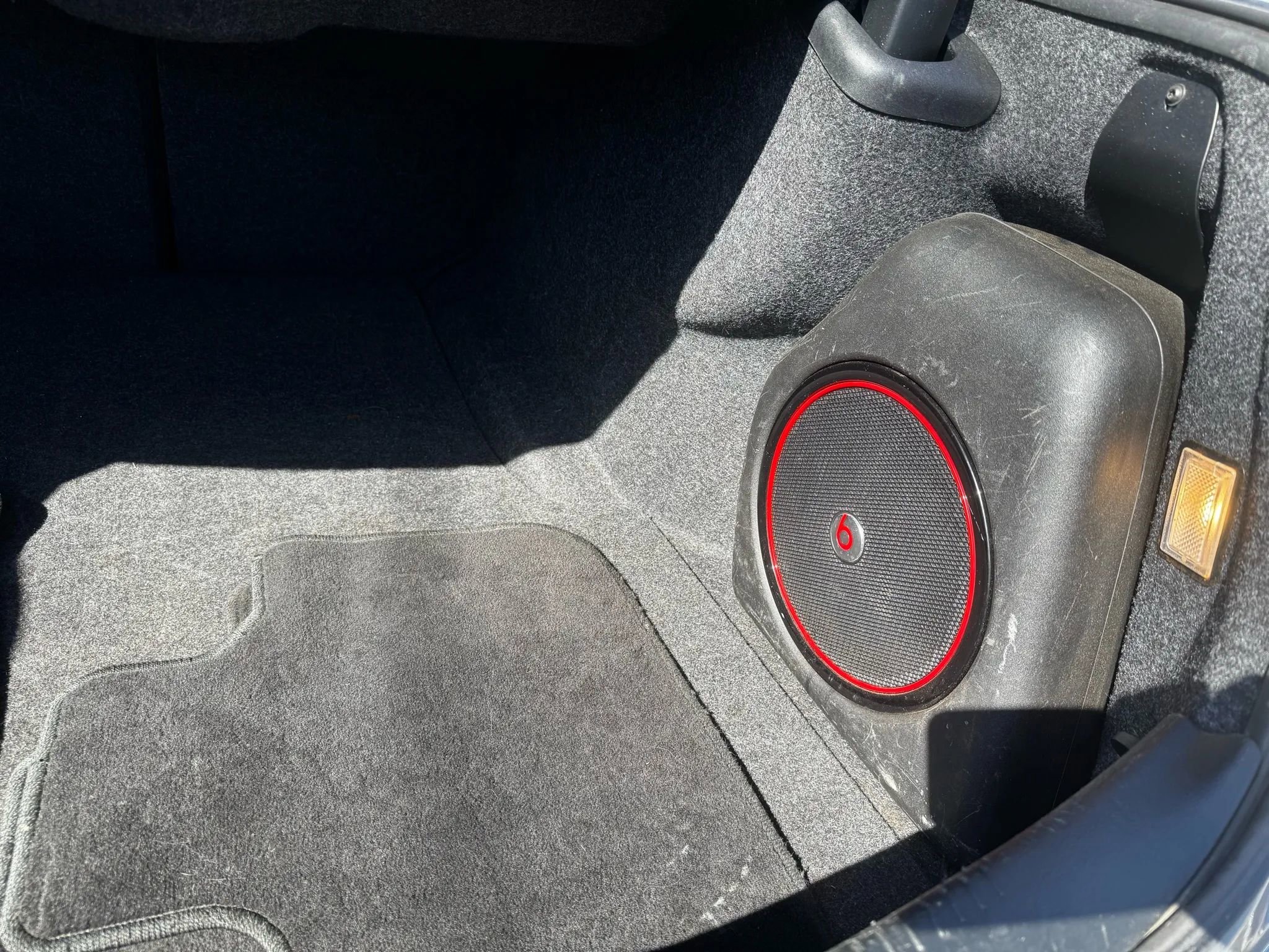 Used 2018 Chrysler 300 S w/ 300S Premium Group image 6